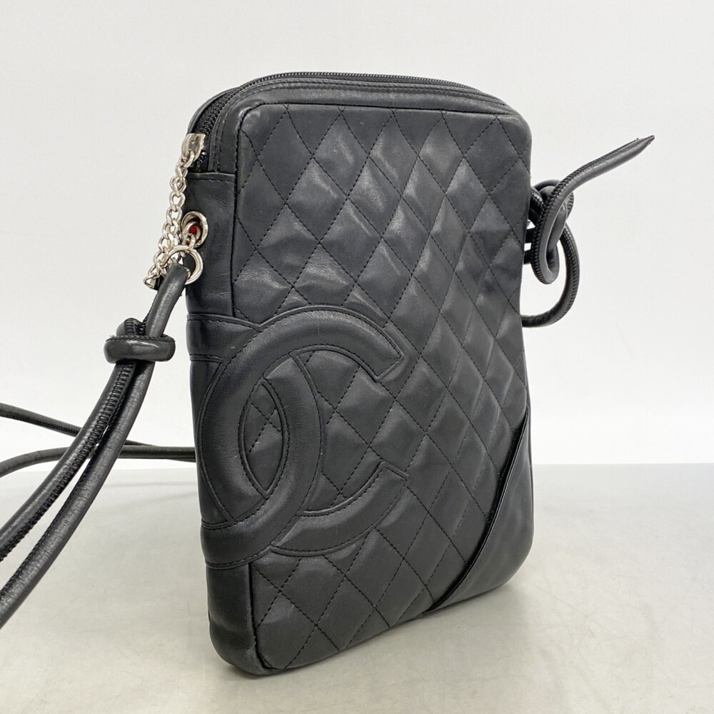 CHANEL Black Lambskin Leather Shoulder Bag - Picture 2 of 15